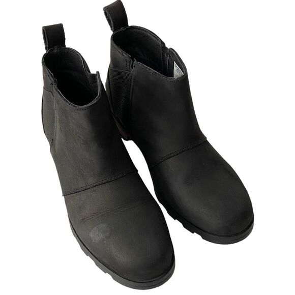 Sorel EMELIE™ III Women's Waterproof Chelsea Bootie in Size 6.5 - Picture 4 of 15